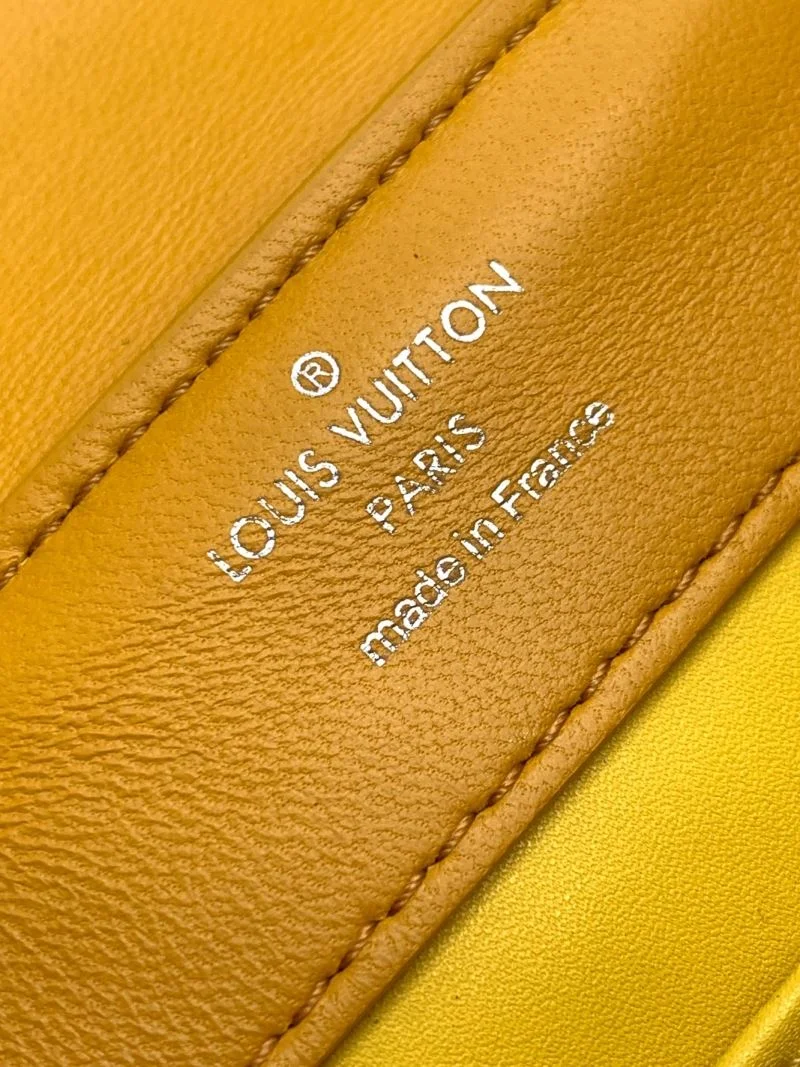 Louis Vuitton Capucines BB Bags SmartChoice 39979