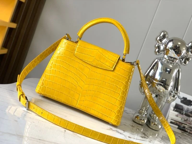 Timeless Louis Vuitton Capucines BB Bags 40019