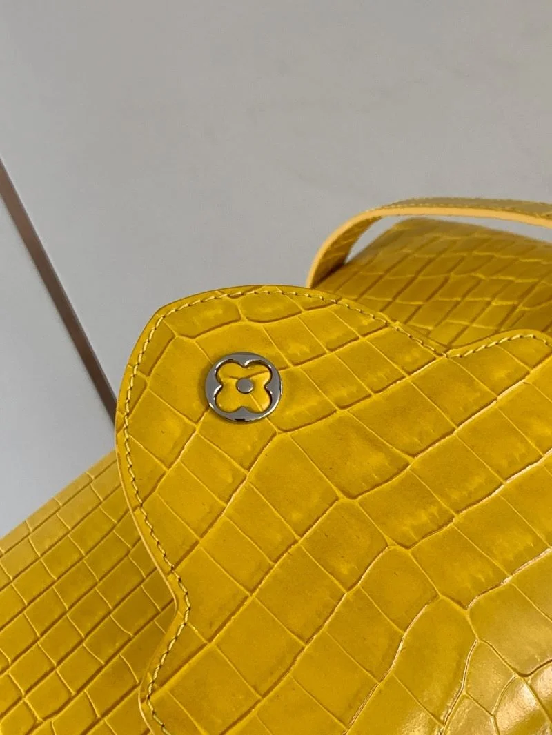 Affordable Louis Vuitton Capucines BB Bags 40033