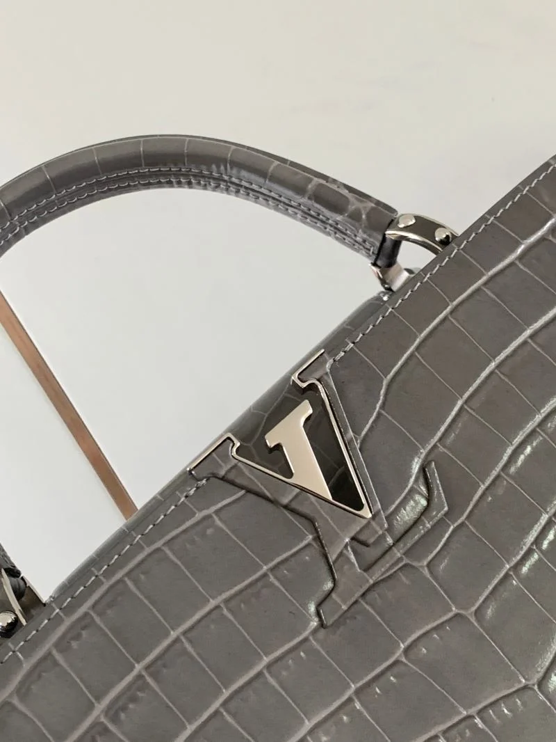 Louis Vuitton Capucines BB Bags SmartChoice 40032