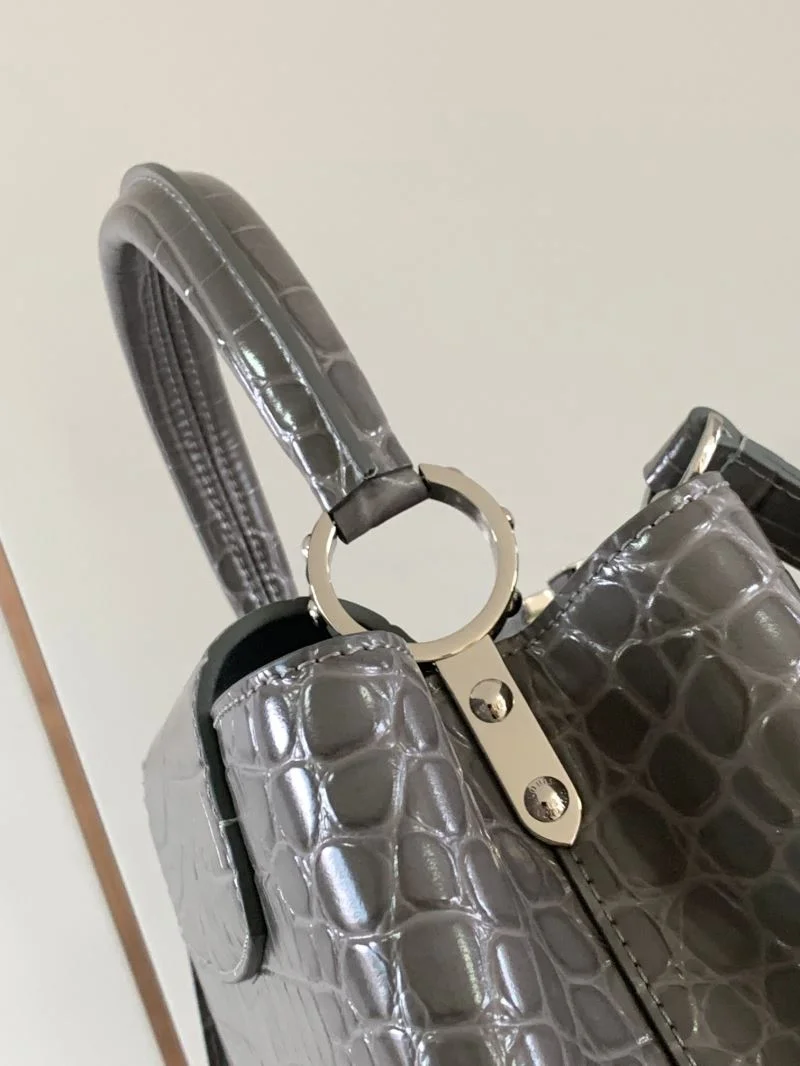 Louis Vuitton Capucines BB Bags SmartChoice 40032