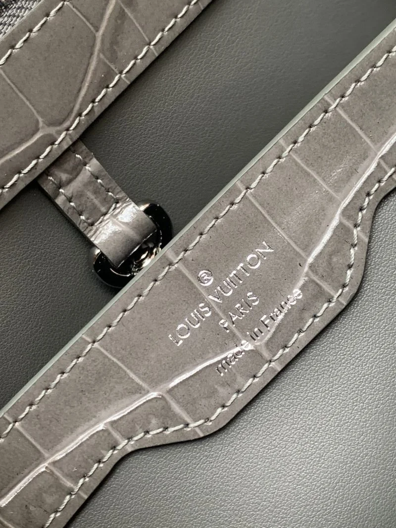 Louis Vuitton Capucines BB Bags SmartChoice 40032