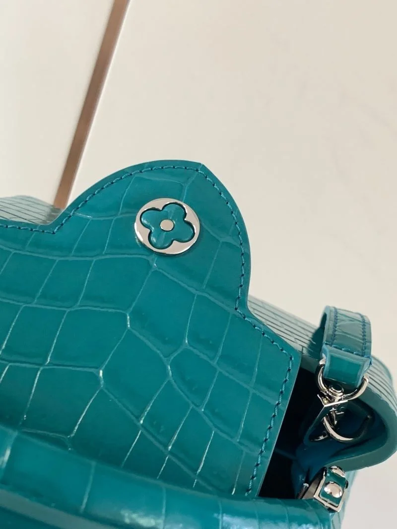 Louis Vuitton Capucines BB Bags Effortless 39977