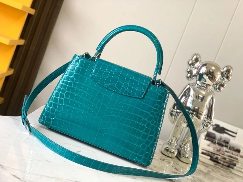 Lightweight Louis Vuitton Capucines BB Bags 39980