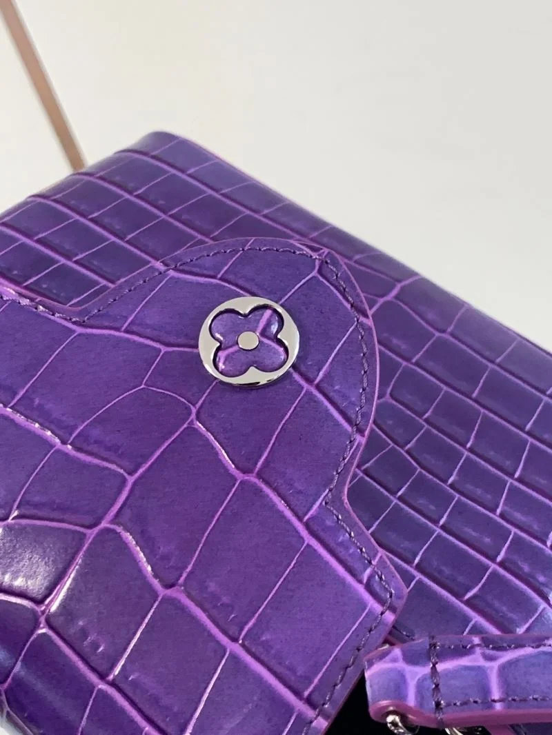 GoodFit Louis Vuitton Capucines BB Bags 40020
