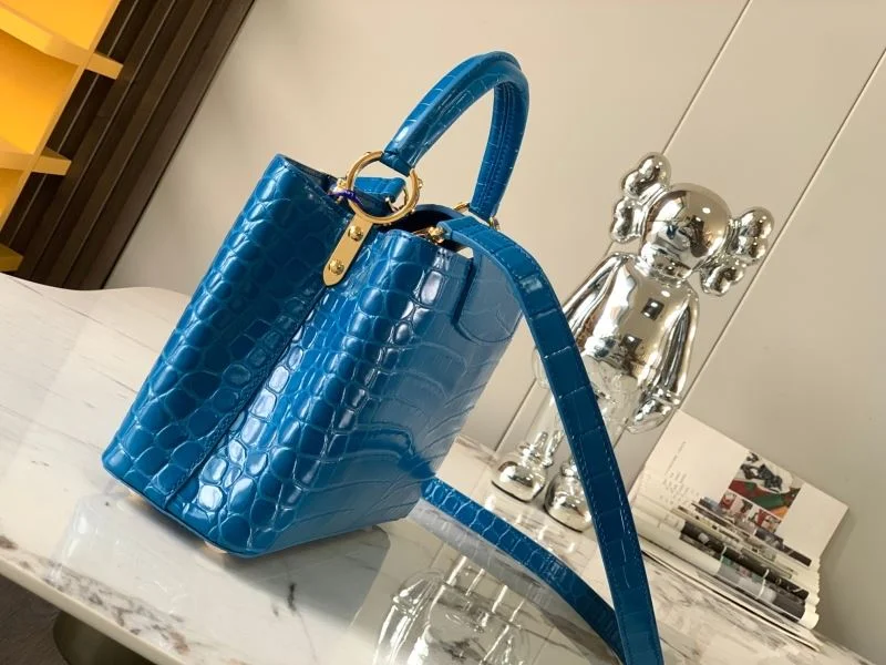 Youthful Louis Vuitton Capucines BB Bags 40004