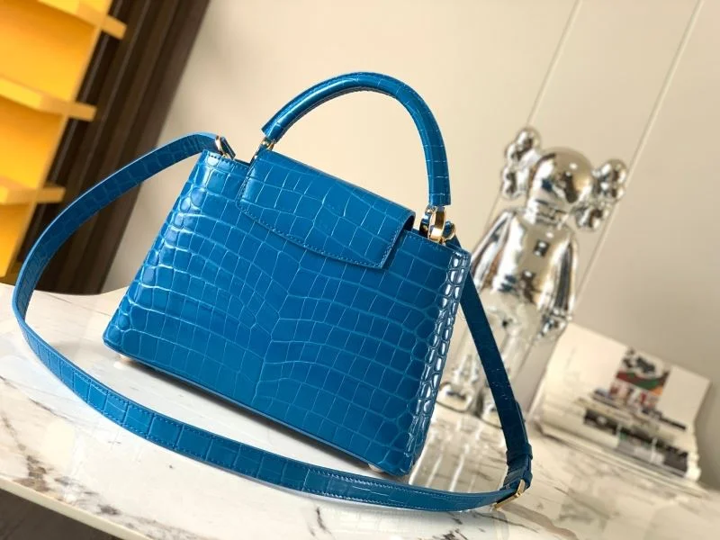 Youthful Louis Vuitton Capucines BB Bags 40004