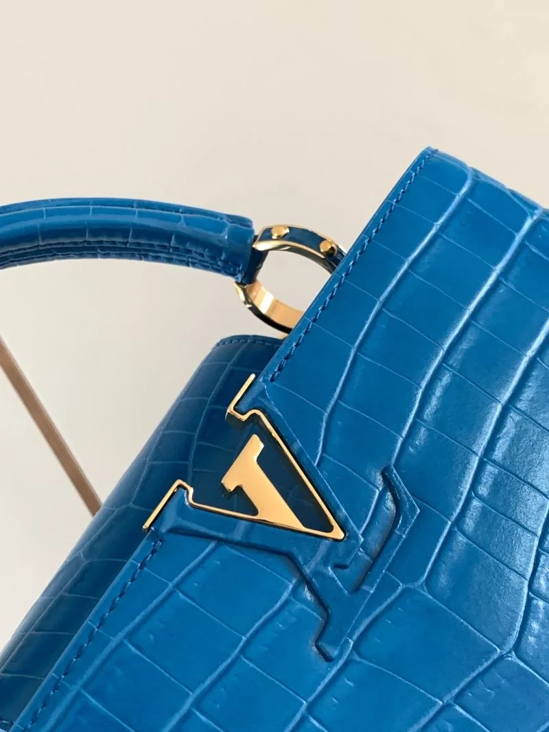 Youthful Louis Vuitton Capucines BB Bags 40004