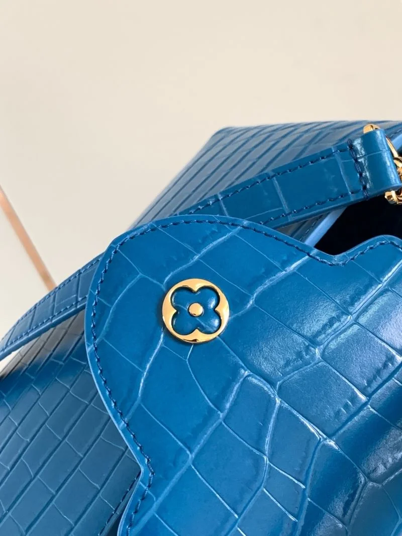 Youthful Louis Vuitton Capucines BB Bags 40004