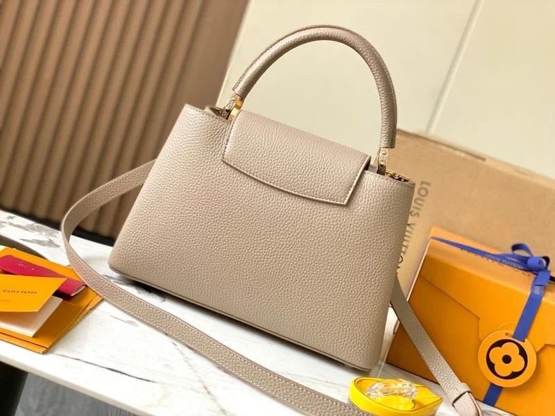 MoistureWicking Louis Vuitton Capucines BB Bags 39963
