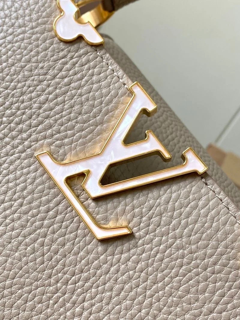 MoistureWicking Louis Vuitton Capucines BB Bags 39963