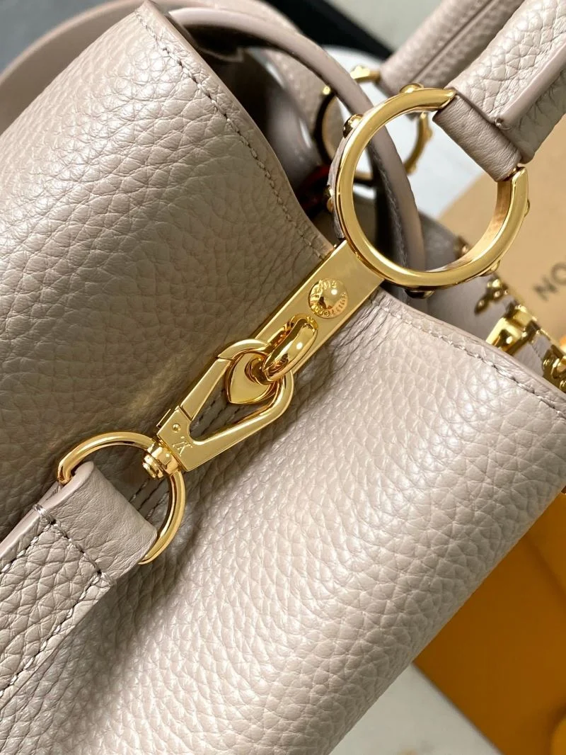 MoistureWicking Louis Vuitton Capucines BB Bags 39963