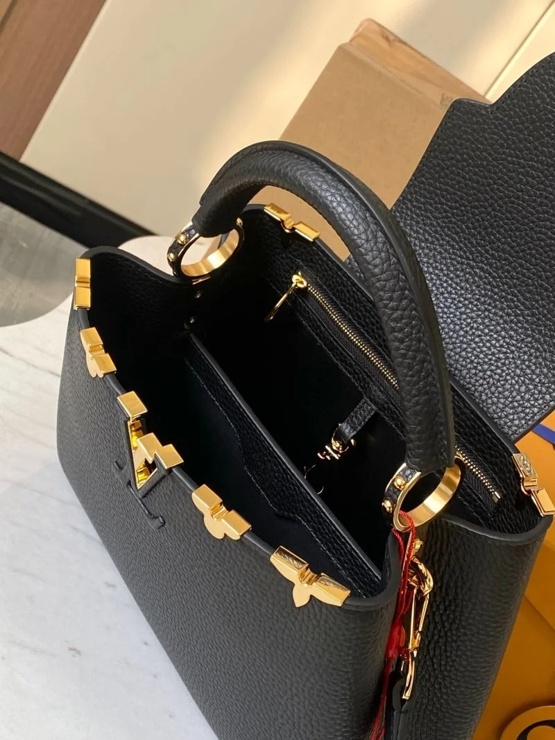 Louis Vuitton Capucines BB Bags Elegant 39952