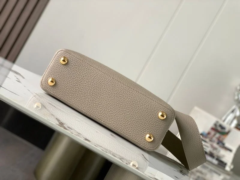 Premium Louis Vuitton Capucines BB Bags 39953