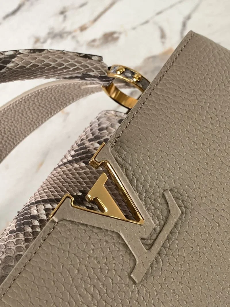 Premium Louis Vuitton Capucines BB Bags 39953