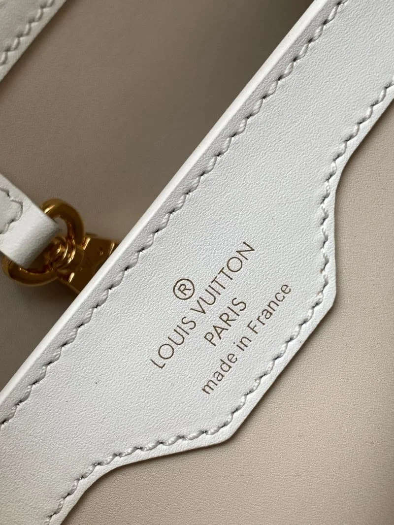 Louis Vuitton Capucines BB Bags Lightweight 39946