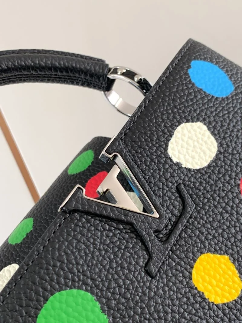 Durable Louis Vuitton Capucines BB Bags 39974