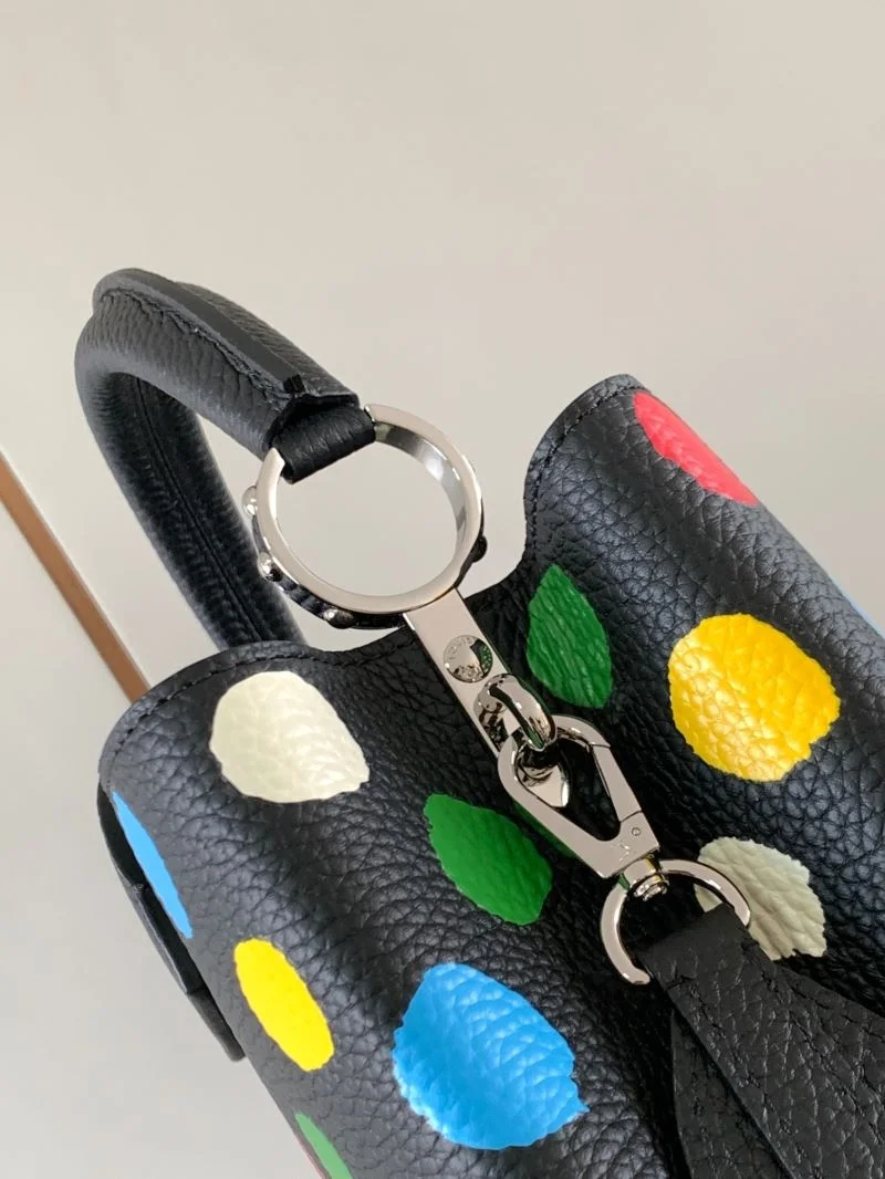 Durable Louis Vuitton Capucines BB Bags 39974