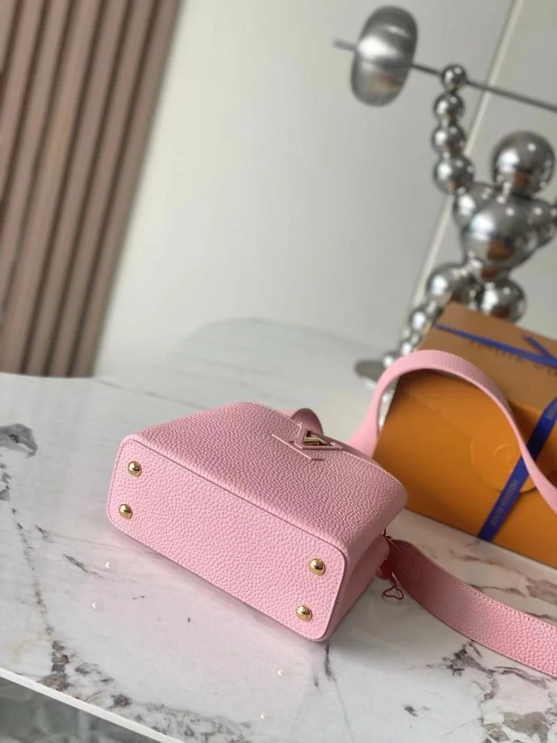 Louis Vuitton Capucines BB Bags BestValue 39939