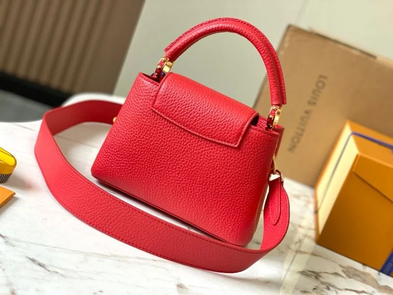 RelaxedFit Louis Vuitton Capucines BB Bags 39933
