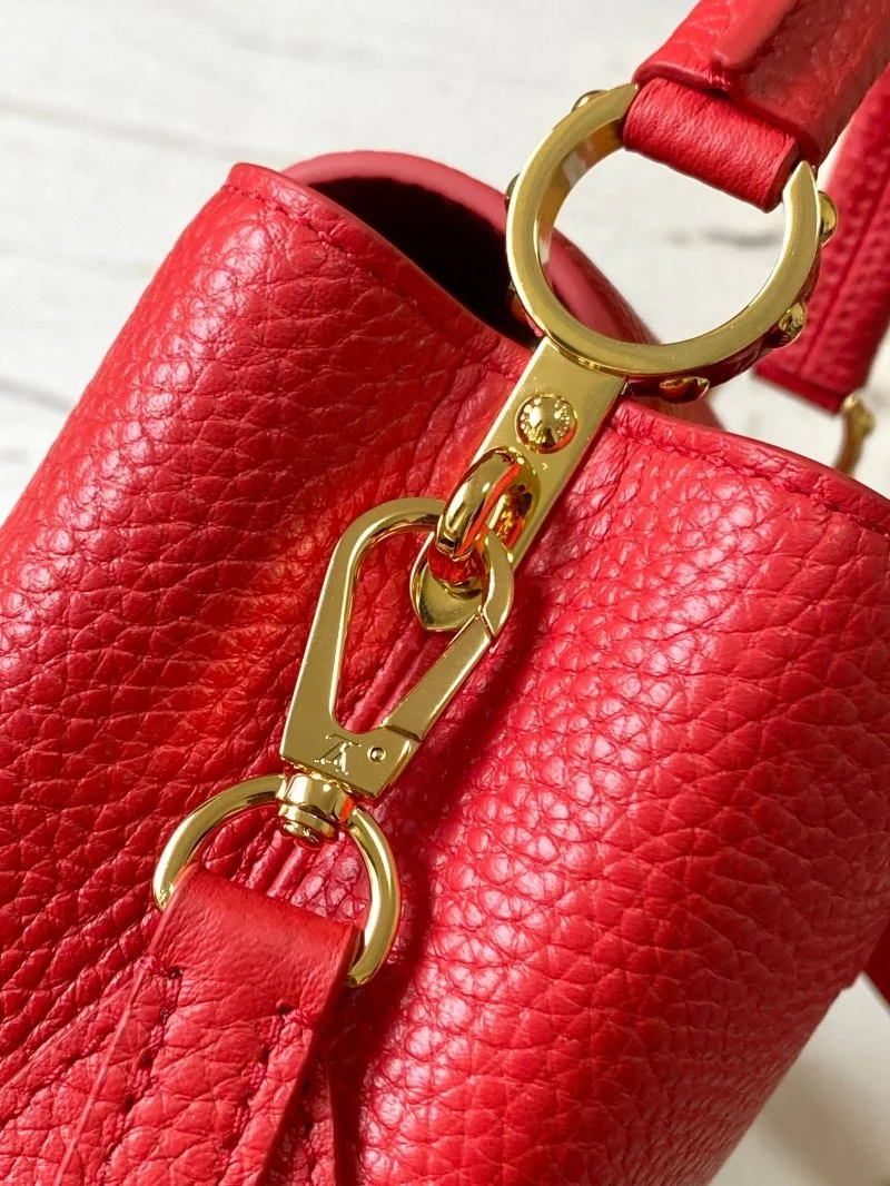 RelaxedFit Louis Vuitton Capucines BB Bags 39933