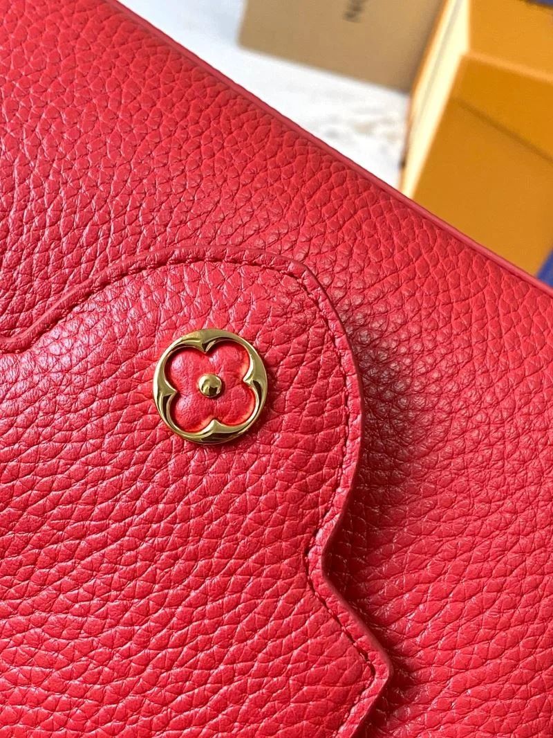 RelaxedFit Louis Vuitton Capucines BB Bags 39933