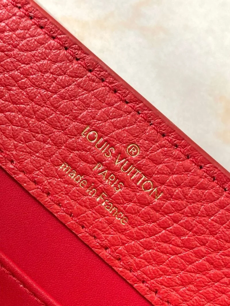 RelaxedFit Louis Vuitton Capucines BB Bags 39933
