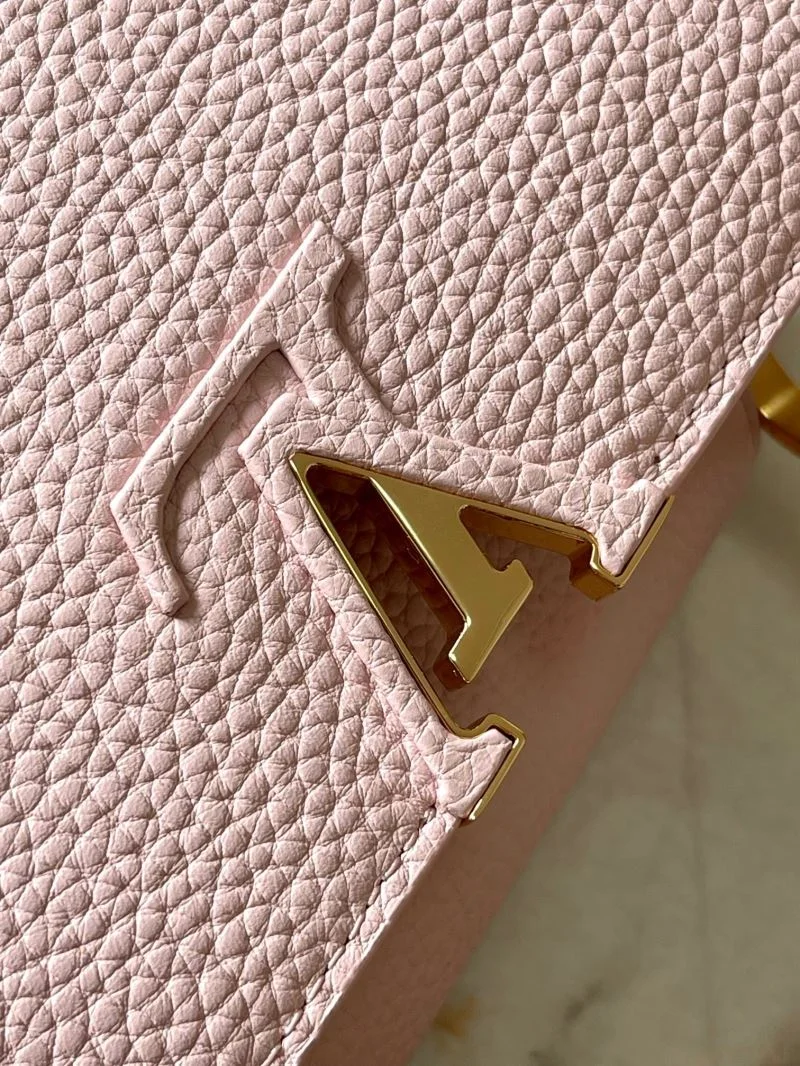 Breathable Louis Vuitton Capucines BB Bags 39928