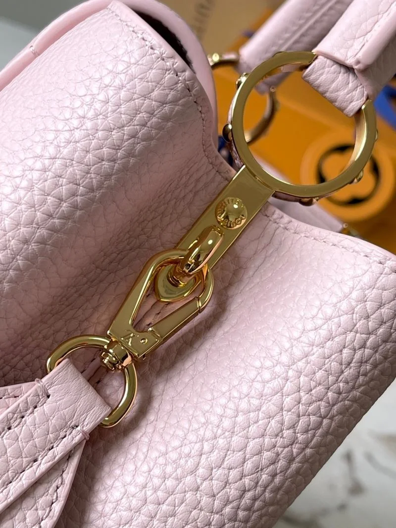 Breathable Louis Vuitton Capucines BB Bags 39928
