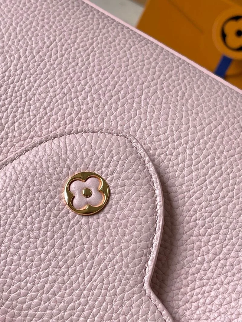 Breathable Louis Vuitton Capucines BB Bags 39928