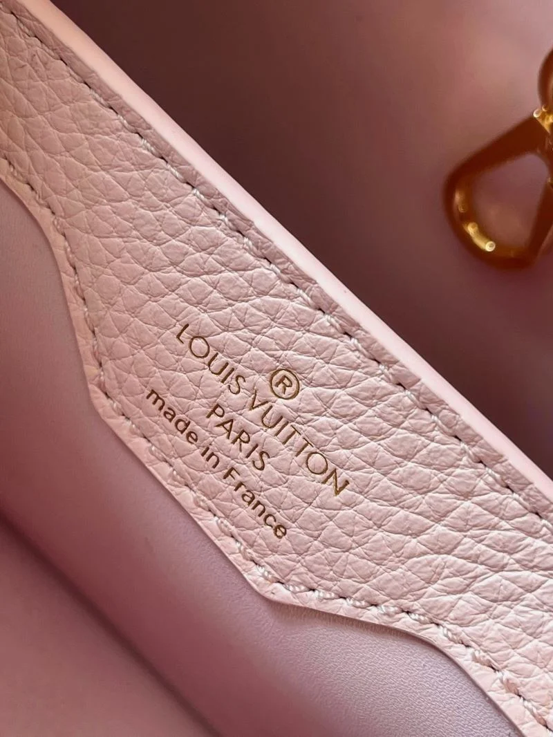 Breathable Louis Vuitton Capucines BB Bags 39928