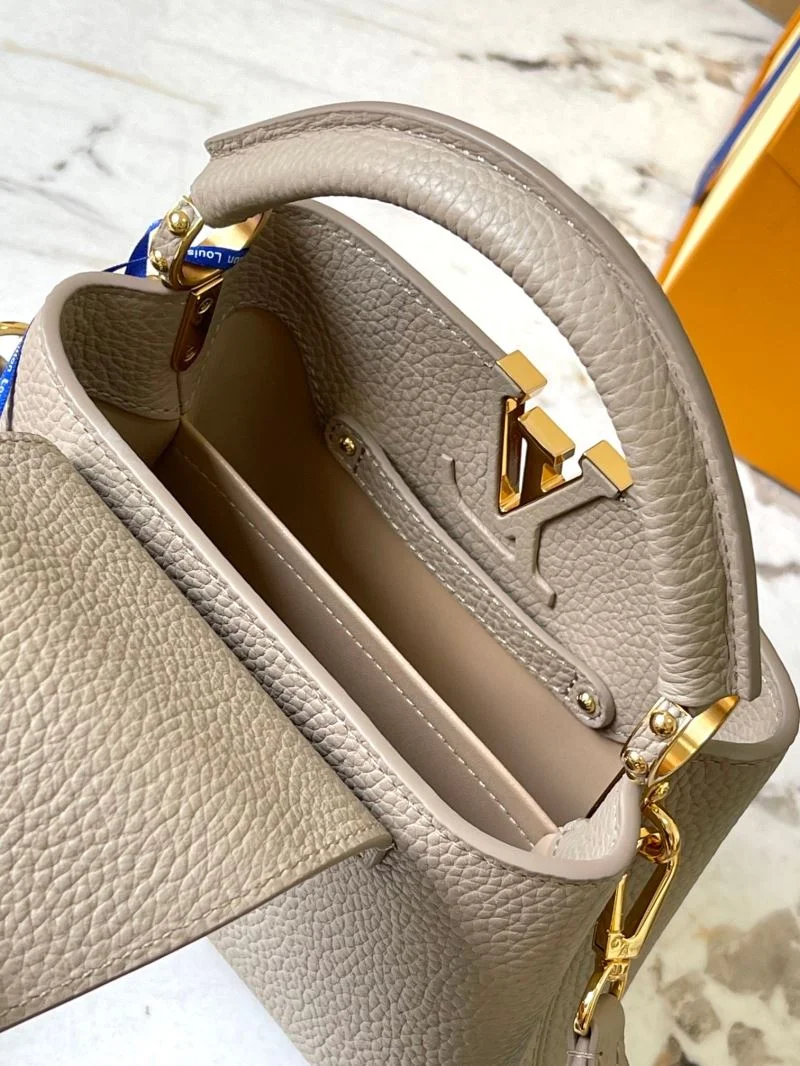 TechFriendly Louis Vuitton Capucines BB Bags 39927