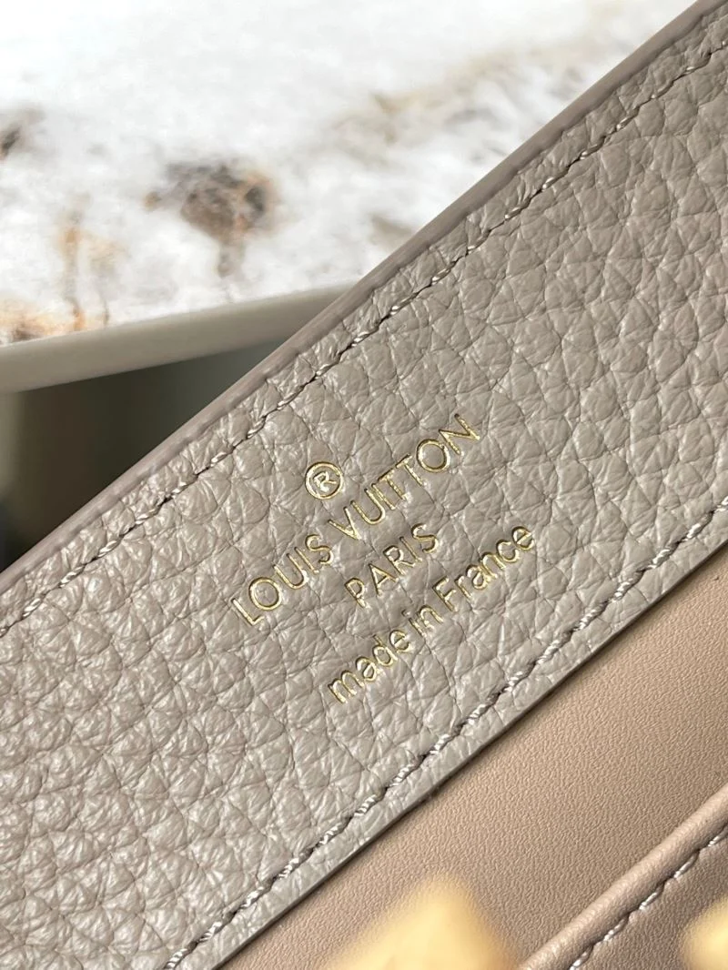 TechFriendly Louis Vuitton Capucines BB Bags 39927