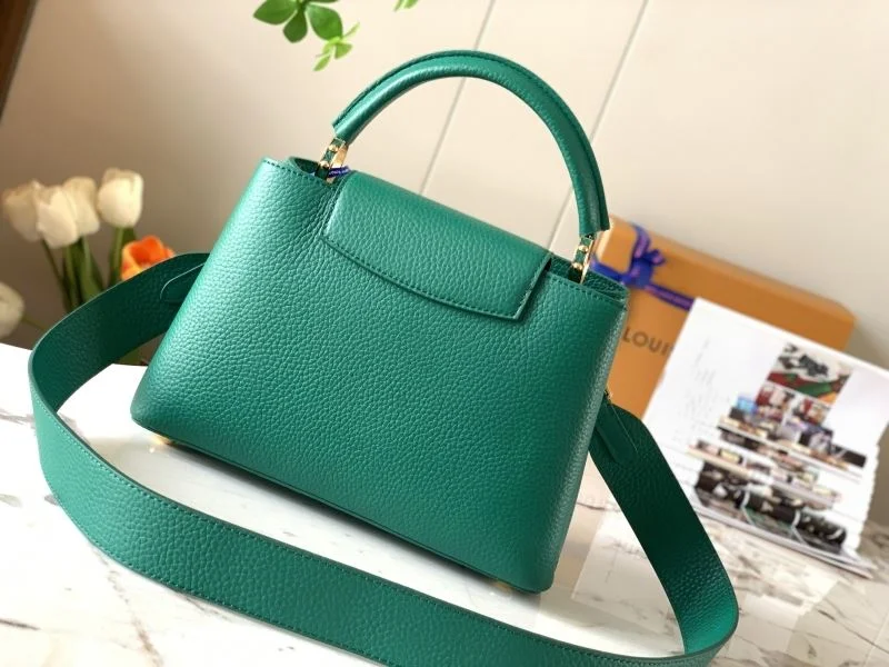Refined Louis Vuitton Capucines BB Bags 39937