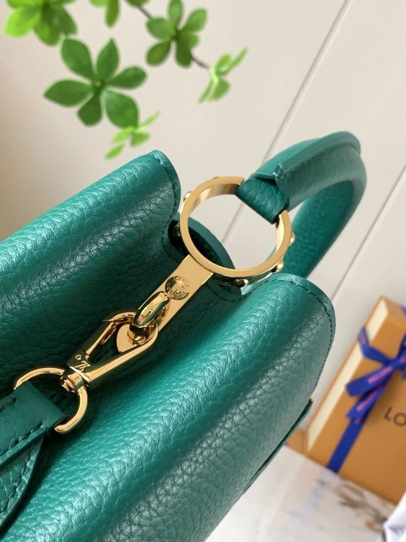 Refined Louis Vuitton Capucines BB Bags 39937