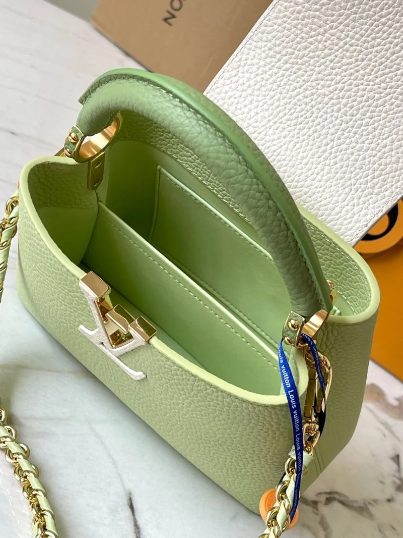 Soft Louis Vuitton Capucines BB Bags 39920