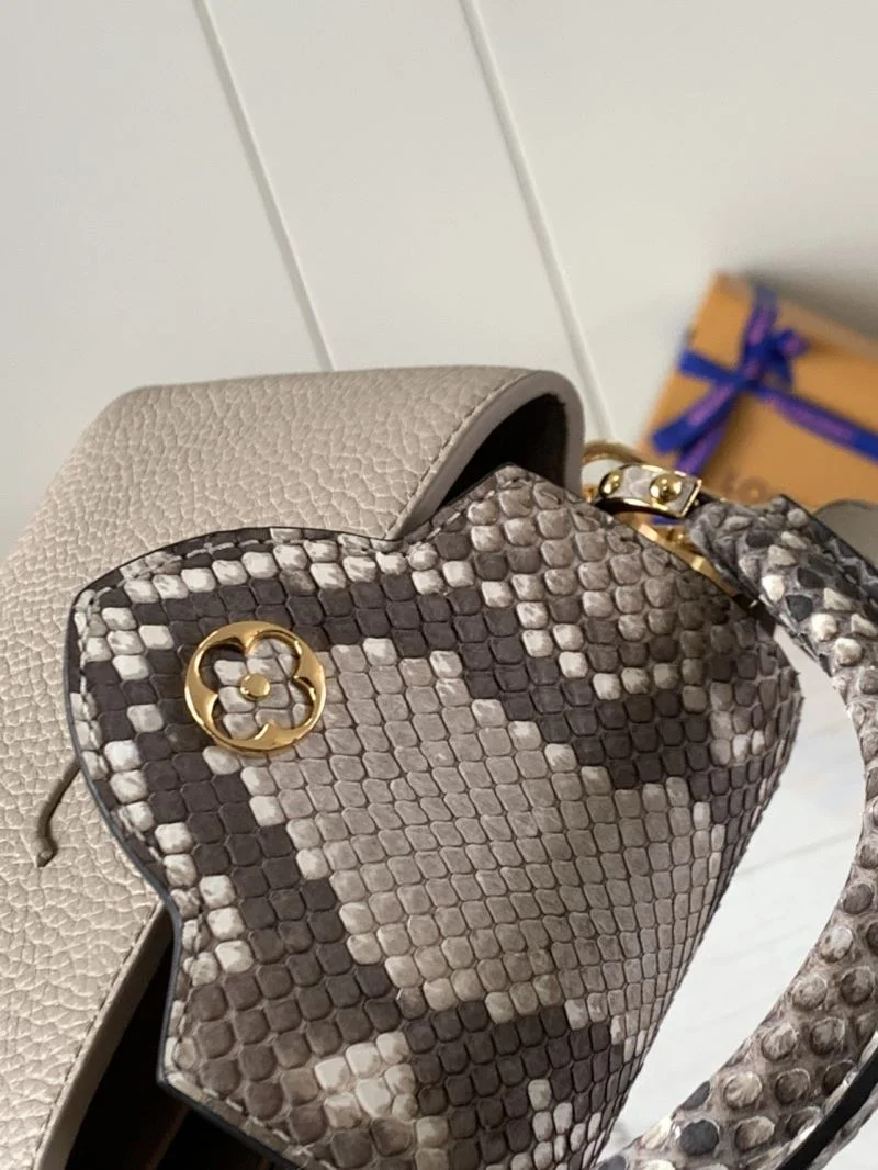 Louis Vuitton Capucines BB Bags SmartChoice 39925