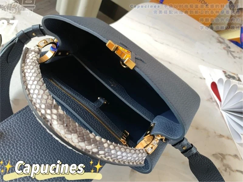 Effortless Louis Vuitton Capucines BB Bags 39932