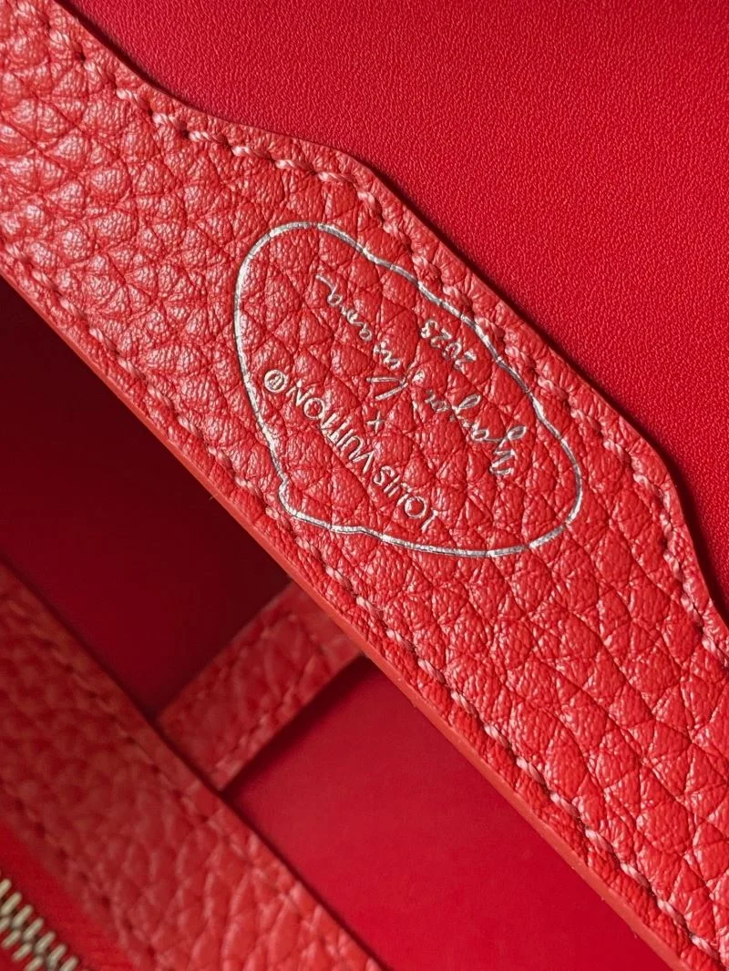 Louis Vuitton Capucines BB Bags Lightweight 40001