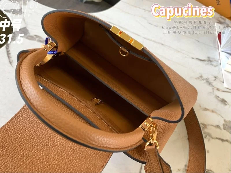 SmoothTexture Louis Vuitton Capucines BB Bags 39913