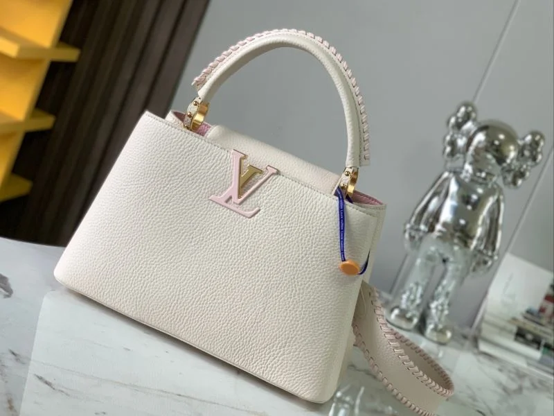MultiPurpose Louis Vuitton Capucines BB Bags 39972