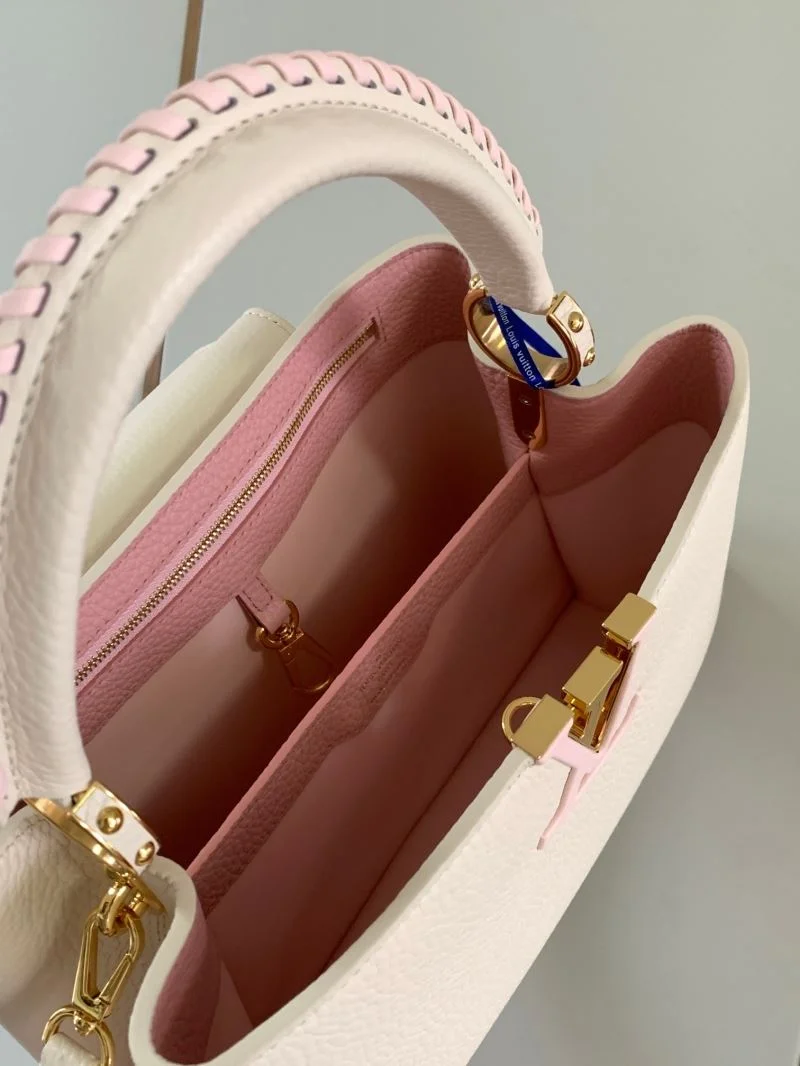 MultiPurpose Louis Vuitton Capucines BB Bags 39972