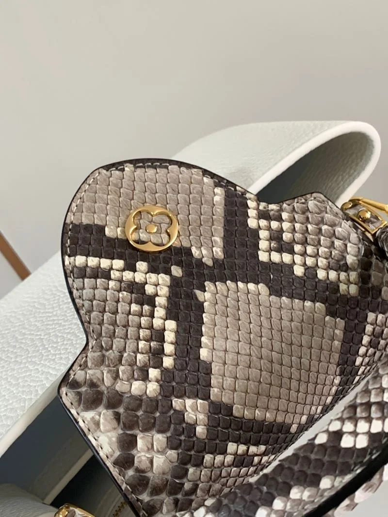 Louis Vuitton Capucines BB Bags MoistureWicking 39942