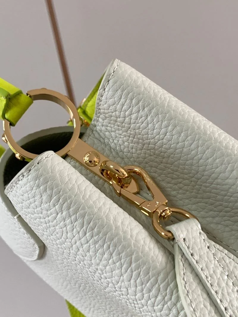 Louis Vuitton Capucines BB Bags Unique 39891