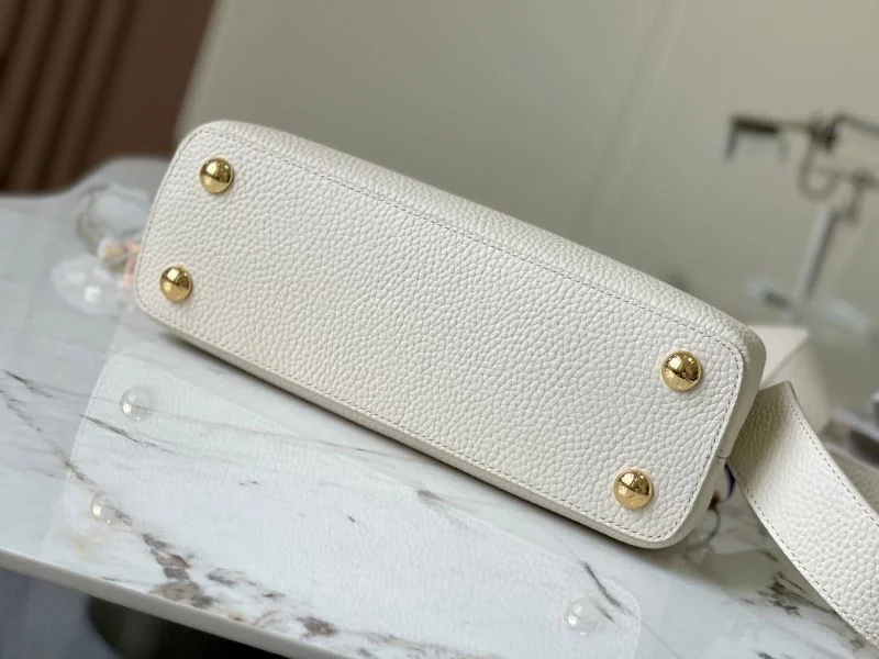 Durable Louis Vuitton Capucines BB Bags 39888