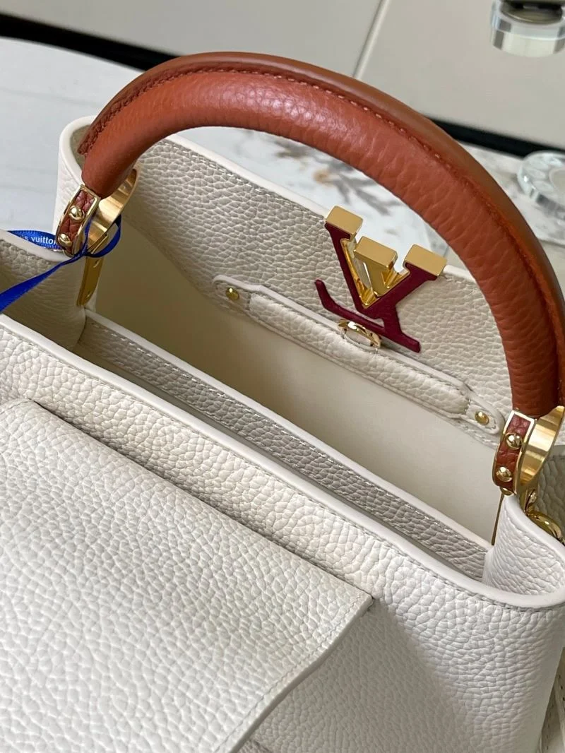 Durable Louis Vuitton Capucines BB Bags 39888