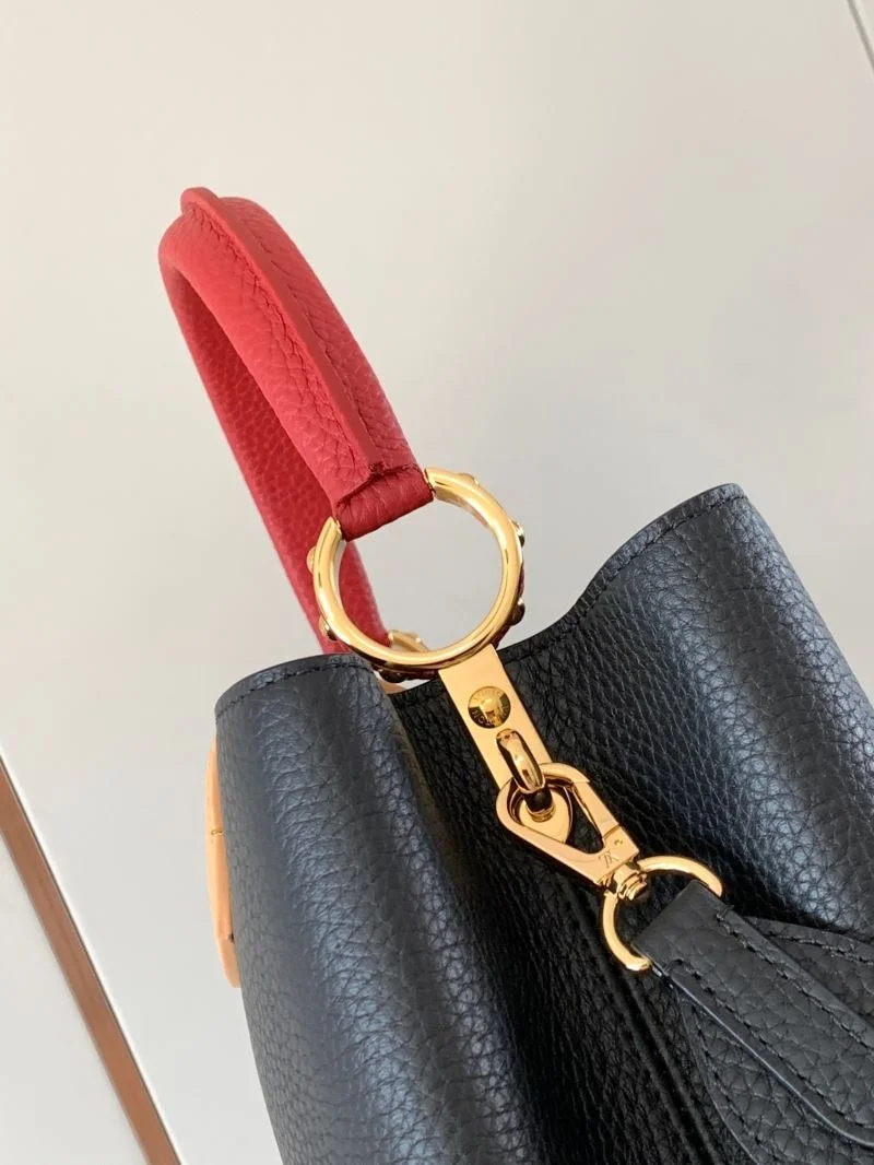 Stretchable Louis Vuitton Capucines BB Bags 39889