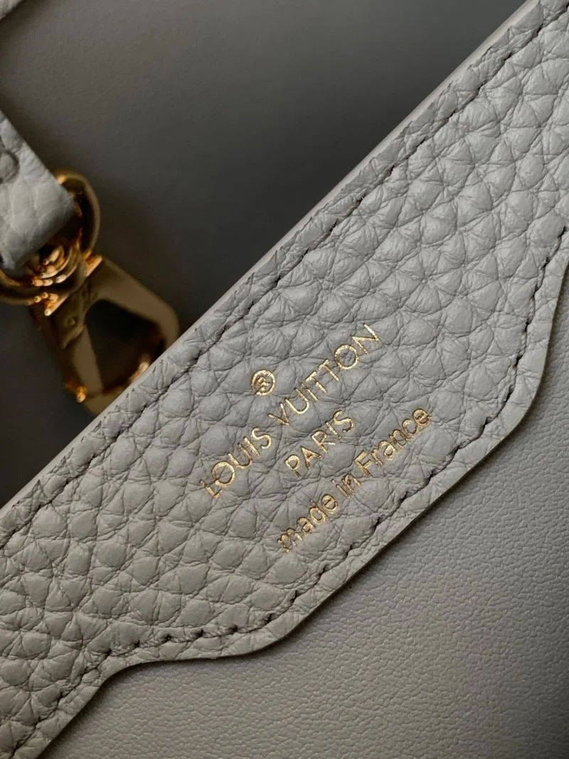 Breathable Louis Vuitton Capucines BB Bags 39989