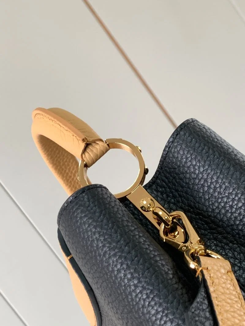 EyeCatching Louis Vuitton Capucines BB Bags 39921
