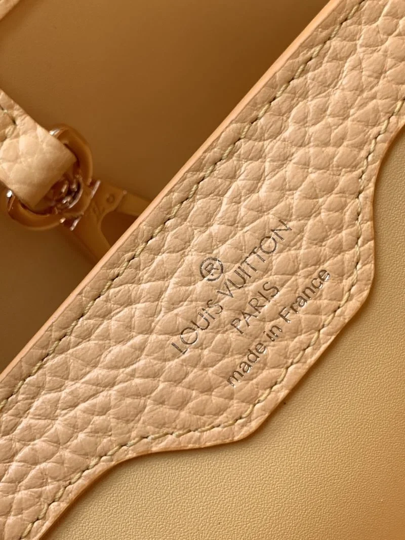 Casual Louis Vuitton Capucines BB Bags 39890